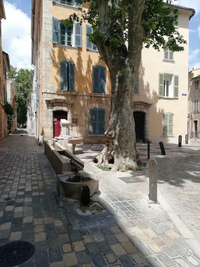 Charmant T2 Dans Le Vieux Centre De La Valette Du Var Apartment Exterior foto